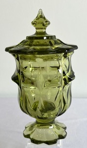 lot 26 image: Two Vintage Colonial Green Valencia Covered Candy Dishes