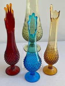 lot 1 image: Beautiful Grouping of Four Mid Century Swung Glass  Hobnail Vases