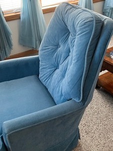 lot 37 image: Vintage Blue Upholstered Rocking Chair