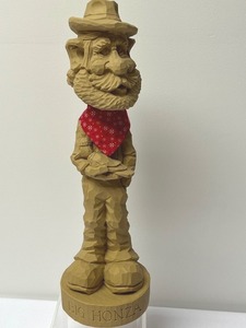 lot 276 image: Big Honza Giganticzech Figurine