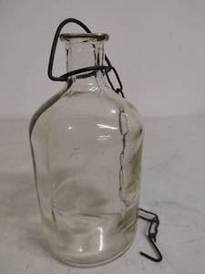 lot 54 image: Vintage Bee Catcher