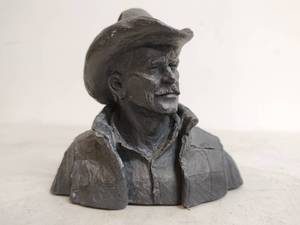 lot 82 image: Small Bust