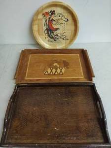 lot 89 image: Wooden Trays