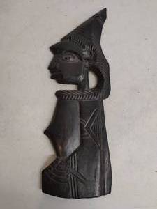 lot 92 image: Carved Figurine