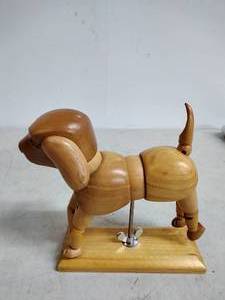 lot 98 image: Dog Model