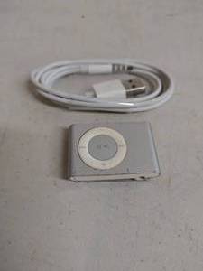 lot 19 image: iPod Shuffle