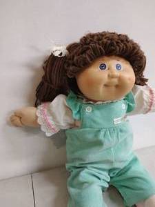 lot 27 image: Cabbage Patch Doll