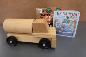 KORNERS FOR KIDS WOODEN LOGGING TRUCK