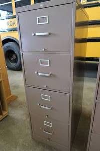 LARGE 4 DRAWER FILE CABINENT