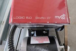 LIFT MASTER GARAGE DOOR OPENER