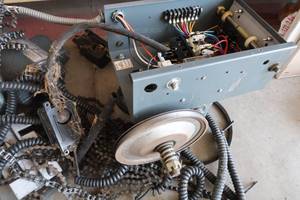 RAYNOR GARAGE DOOR OPENER