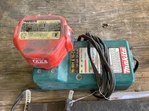 Makita Batteries and Charger