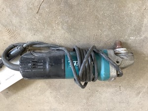 Makita Angle Grinder