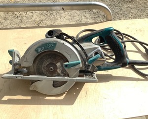Makita Magnesium Saw