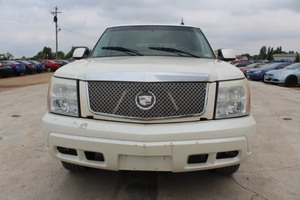 2003 Cadillac Escalade