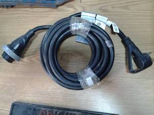lot 108 image: Furrion 30 amp 125v cordset for rec...