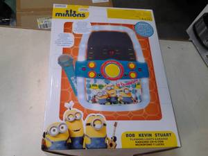 lot 180 image: Illumination Entertainment Minions ...