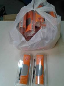 lot 194 image: Large lot of Palm Treo 800 stylus 3...