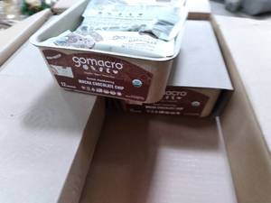 lot 248 image: Case of GoMacro Gluten free, high p...