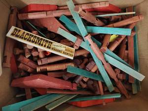 lot 21 image: Huge Box of Classic Lincoln Logs