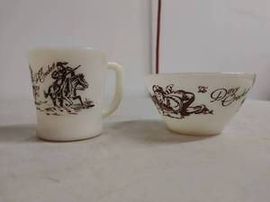 lot 32 image: Davy Crockett Fire King Ware Mug and Bowl Set