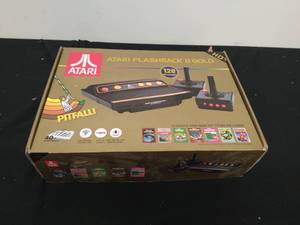 lot 104 image: Atari Flashback 8 Gold