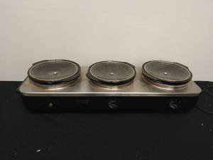 lot 109 image: Triple Crock Pot