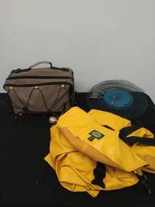 lot 113 image: Fishing Lot