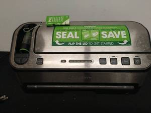 lot 139 image: Food Saver Vacuum Sealer