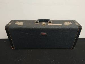 lot 166 image: Bundy Saxophone with Case