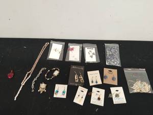lot 171 image: Collection of Fashion Jewelry