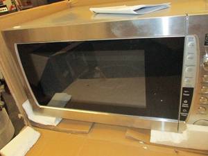 2.2 cuft microwave oven with stainl...