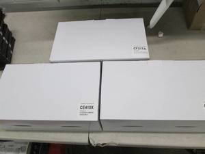 3 cases hp color laser jet pro CE41...