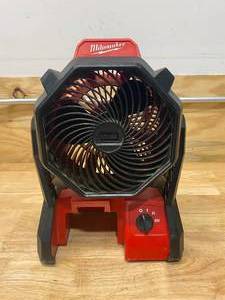 MILWAUKEE M18 14.07 in. H 3 speed Jobsite Fan(Fan Only)