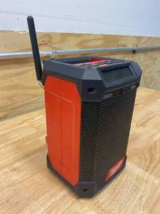 MILWAUKEE M12 12-Volt Lithium-Ion Cordless BluetoothAMFM Jobsite Radio (Radio Only)