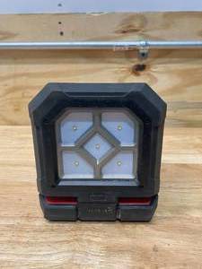 MILWAUKEE M18 18-Volt 1500 Lumens Lithium-Ion Cordless Rover LED Mounting Flood Light (Tool-Only)