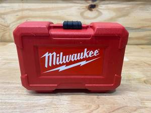 MILWAUKEE Hole Dozer General Purpose Bi-Metal Hole Saw Set (9-Piece)