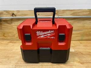 MILWAUKEE M12 FUEL 12-Volt Lithium-Ion Cordless 1.6 Gal. WetDry Vacuum (Tool-Only)