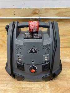 SCHUMACHER Battery Extender 12-Volt 1,200 Amp Battery Jump Starter