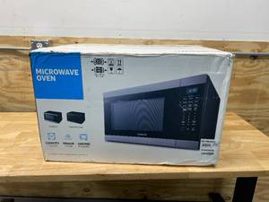 SAMSUNG 1.9 cu. ft. Countertop Microwave with Sensor Cook in Stainless Steel