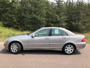 2006 Mercedes-Benz C280 4Matic - AWD - 2 OWNER