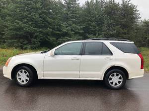 2004 Cadillac SRX - LOADED