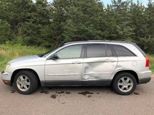 2004 Chrysler Pacfica - 2 OWNER - VERY CLEAN