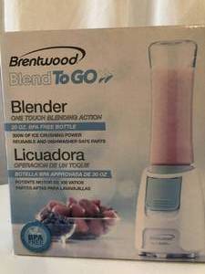 lot 30 image: NEW Brentwood Blend to go Blender
