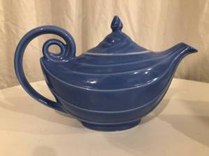 lot 44 image: 2 Ceramic Tea Pots