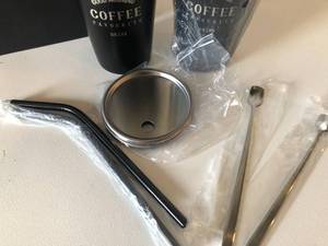 lot 83 image: NEW Wonbsdom Set of 2 Metal Coffee Cups w lids, metal straws & Stir Spoons