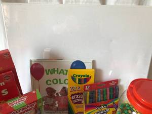 lot 72 image: NEW Painting Canvas & Art Supplies