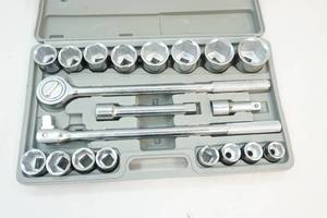 Socket set