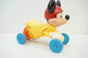 Childs riding toy