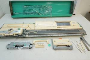 Knitting machine